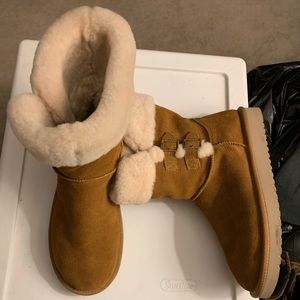 Bearpaw Uggs